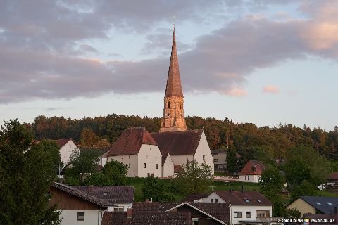 Gemeinde Reut Landkreis Rottal-Inn Taubenbach Pfarrkirche St. Alban (Dirschl Johann) Deutschland PAN